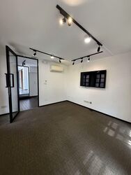 Loyang Green (D17), Office #574068191